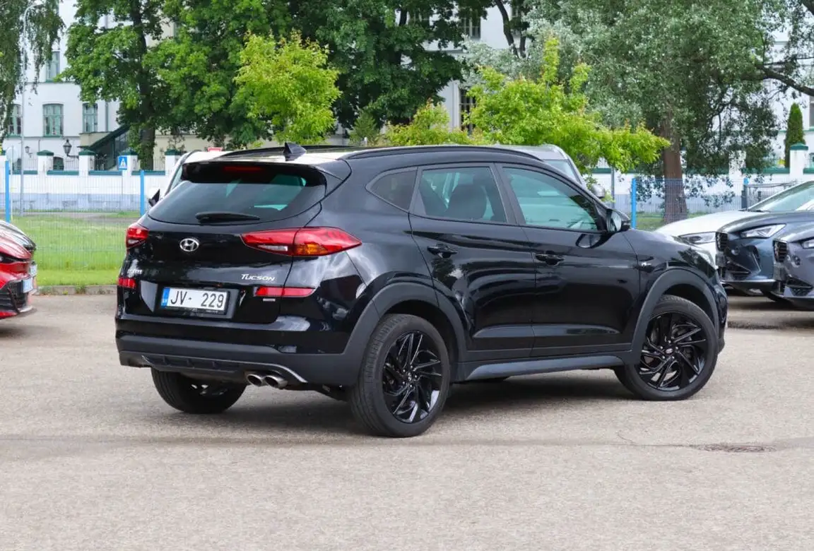 HYUNDAI TUCSON