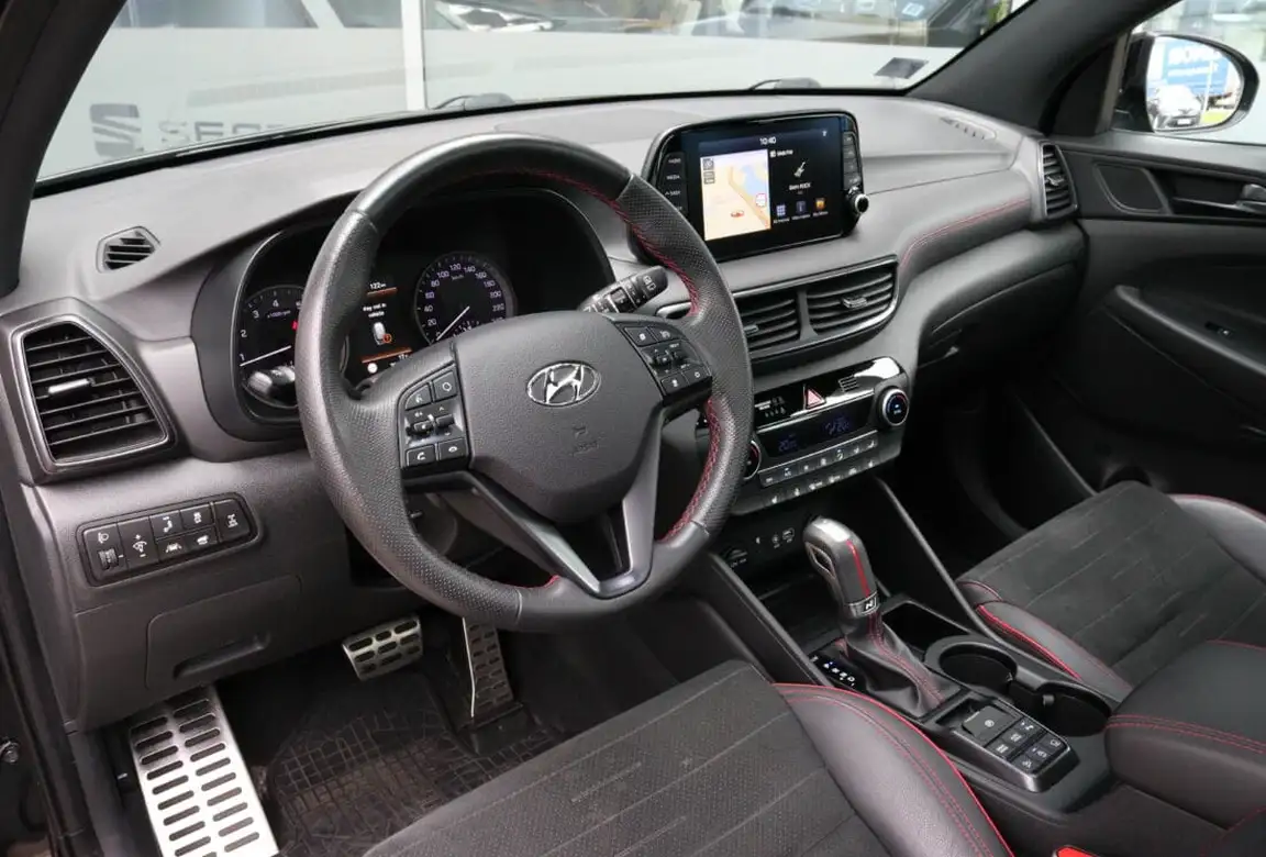 HYUNDAI TUCSON