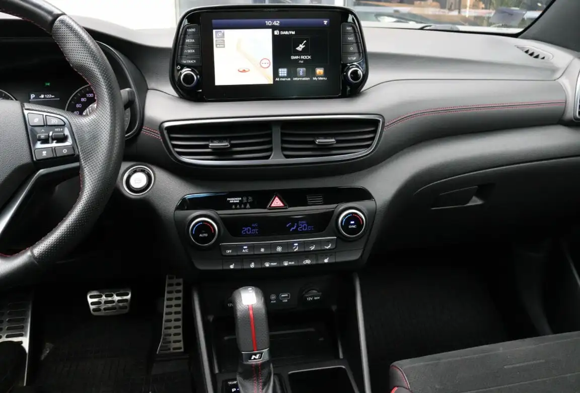 HYUNDAI TUCSON