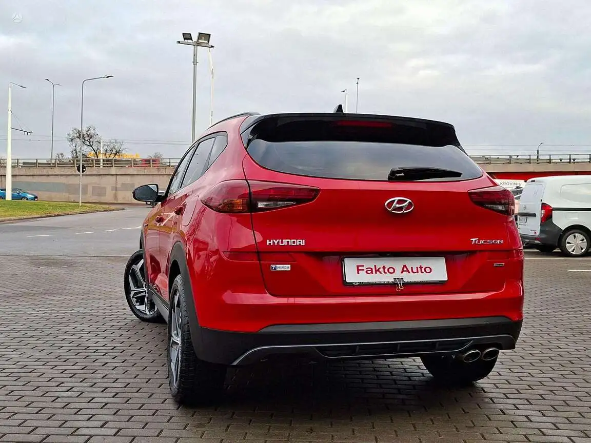 HYUNDAI TUCSON