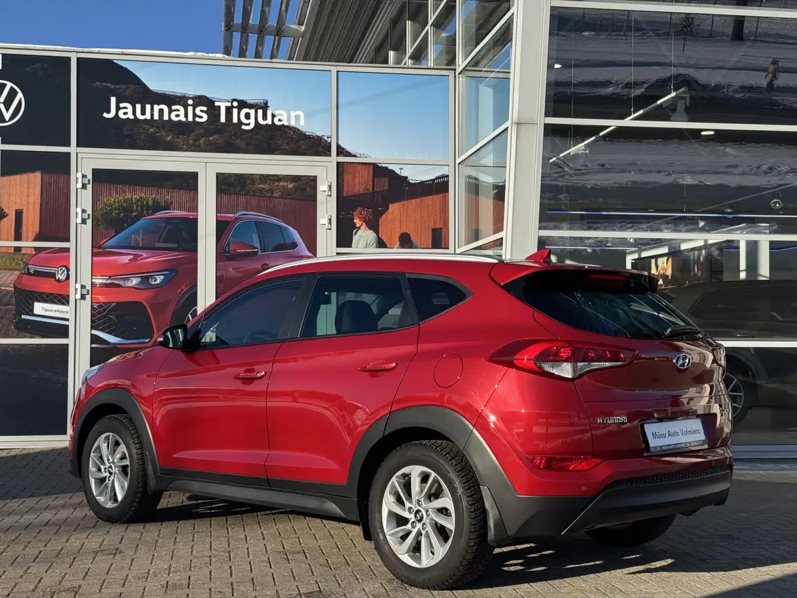 HYUNDAI TUCSON