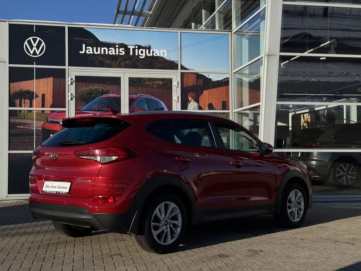 HYUNDAI TUCSON