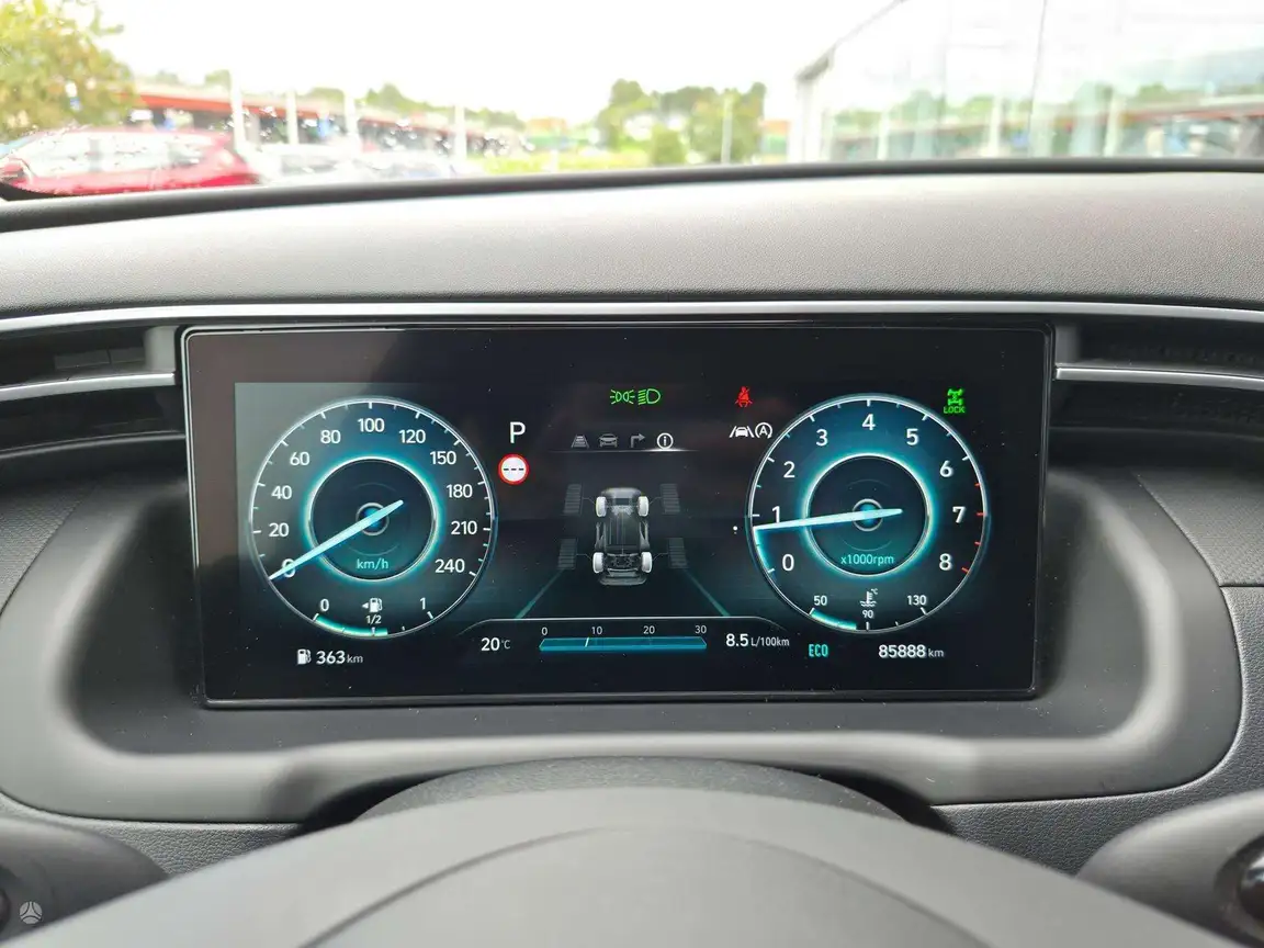 HYUNDAI TUCSON