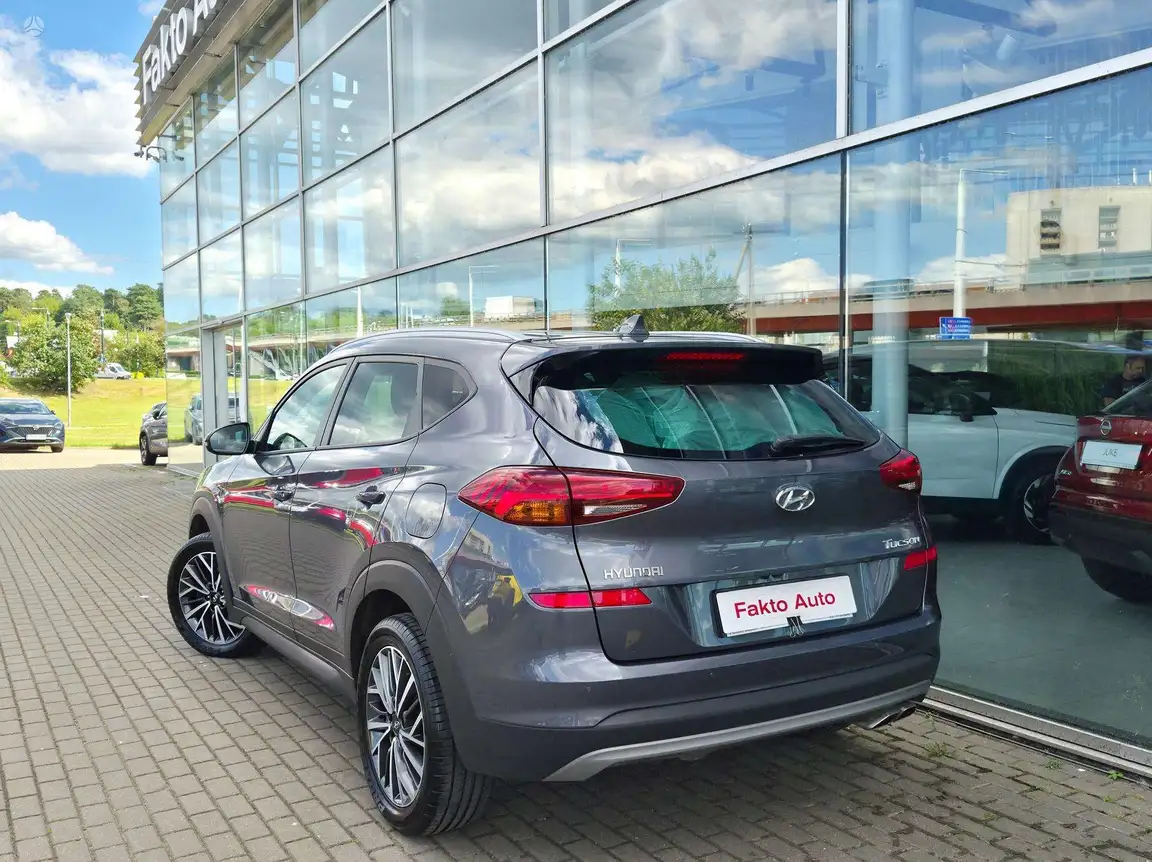 HYUNDAI TUCSON