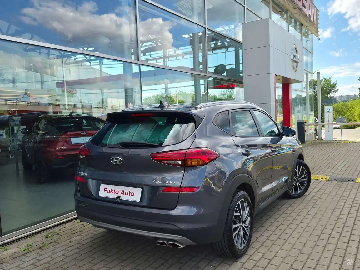 HYUNDAI TUCSON