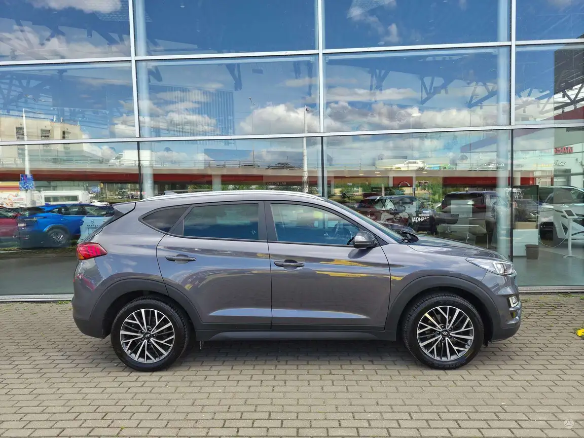 HYUNDAI TUCSON