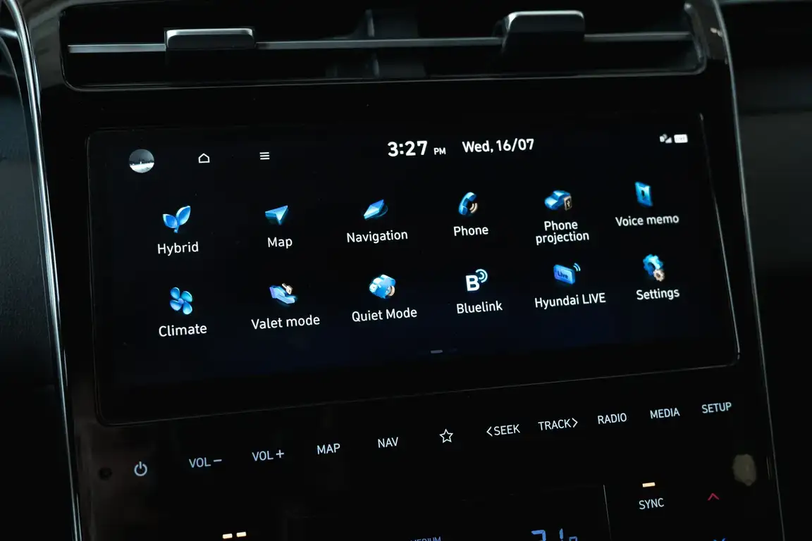 HYUNDAI TUCSON