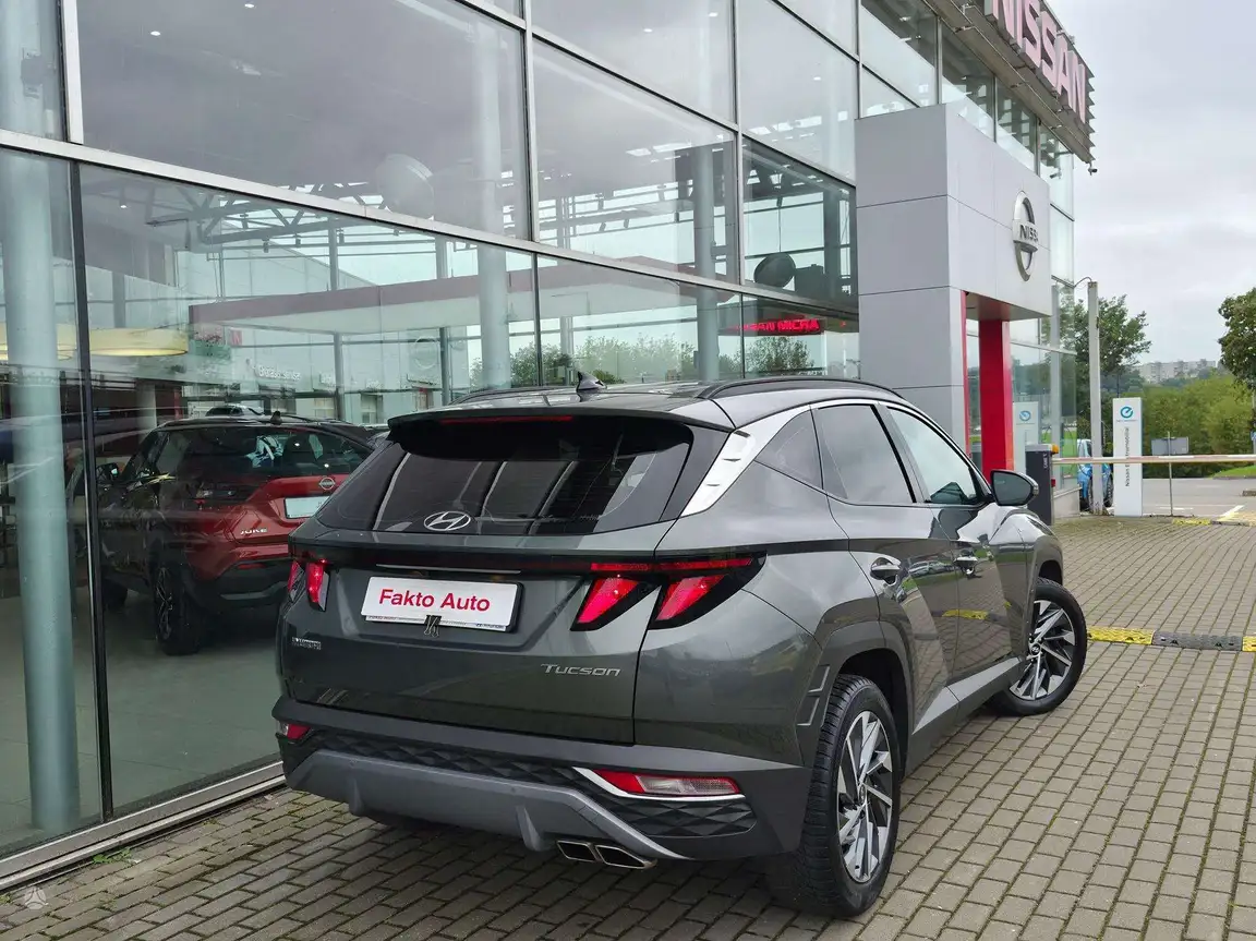 HYUNDAI TUCSON
