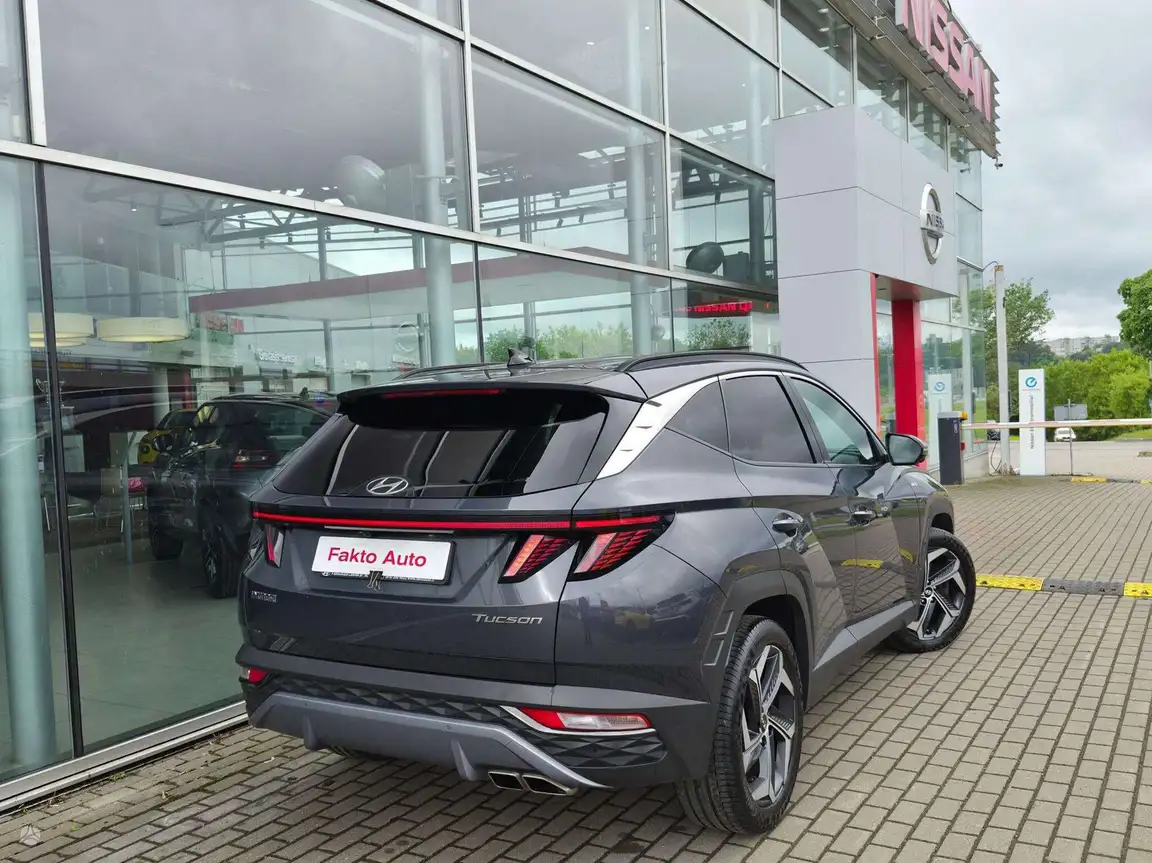 HYUNDAI TUCSON