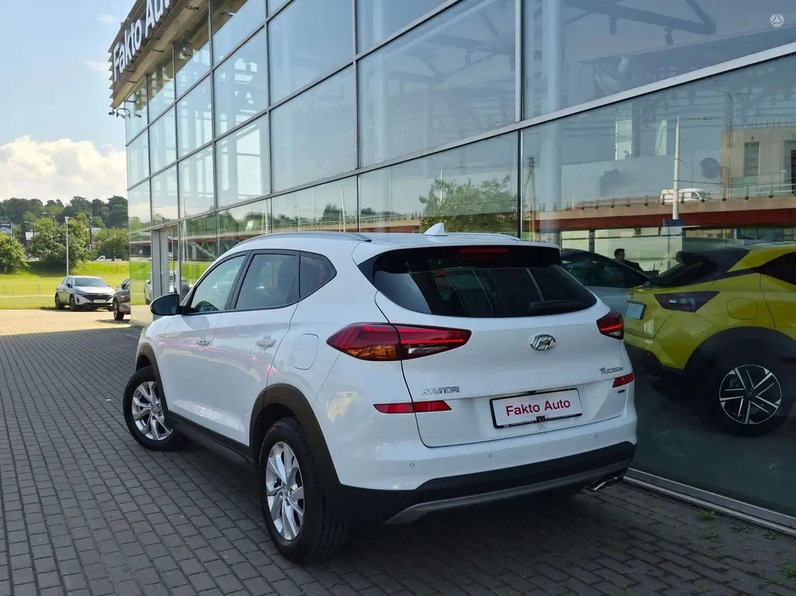 HYUNDAI TUCSON