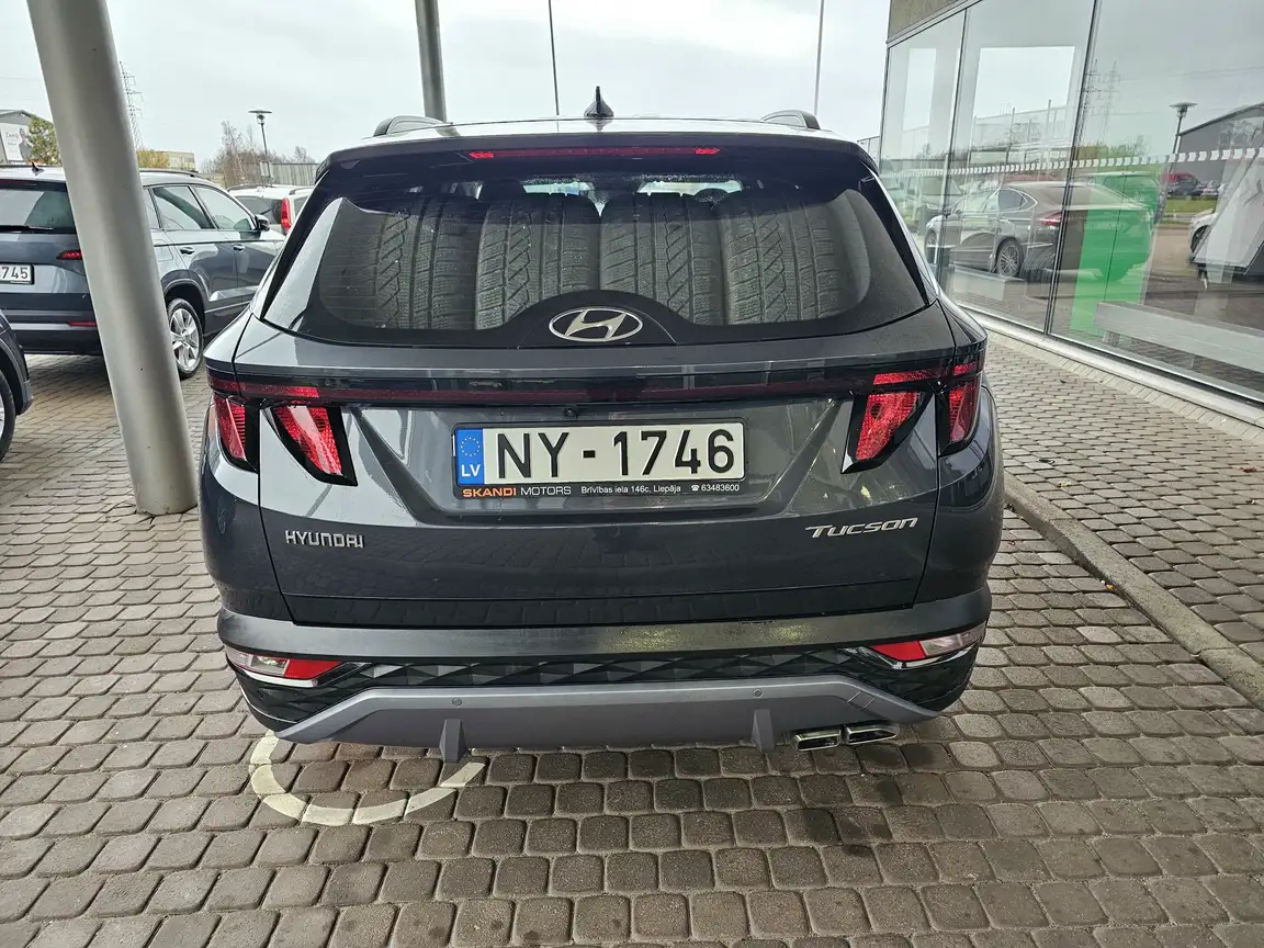 HYUNDAI TUCSON