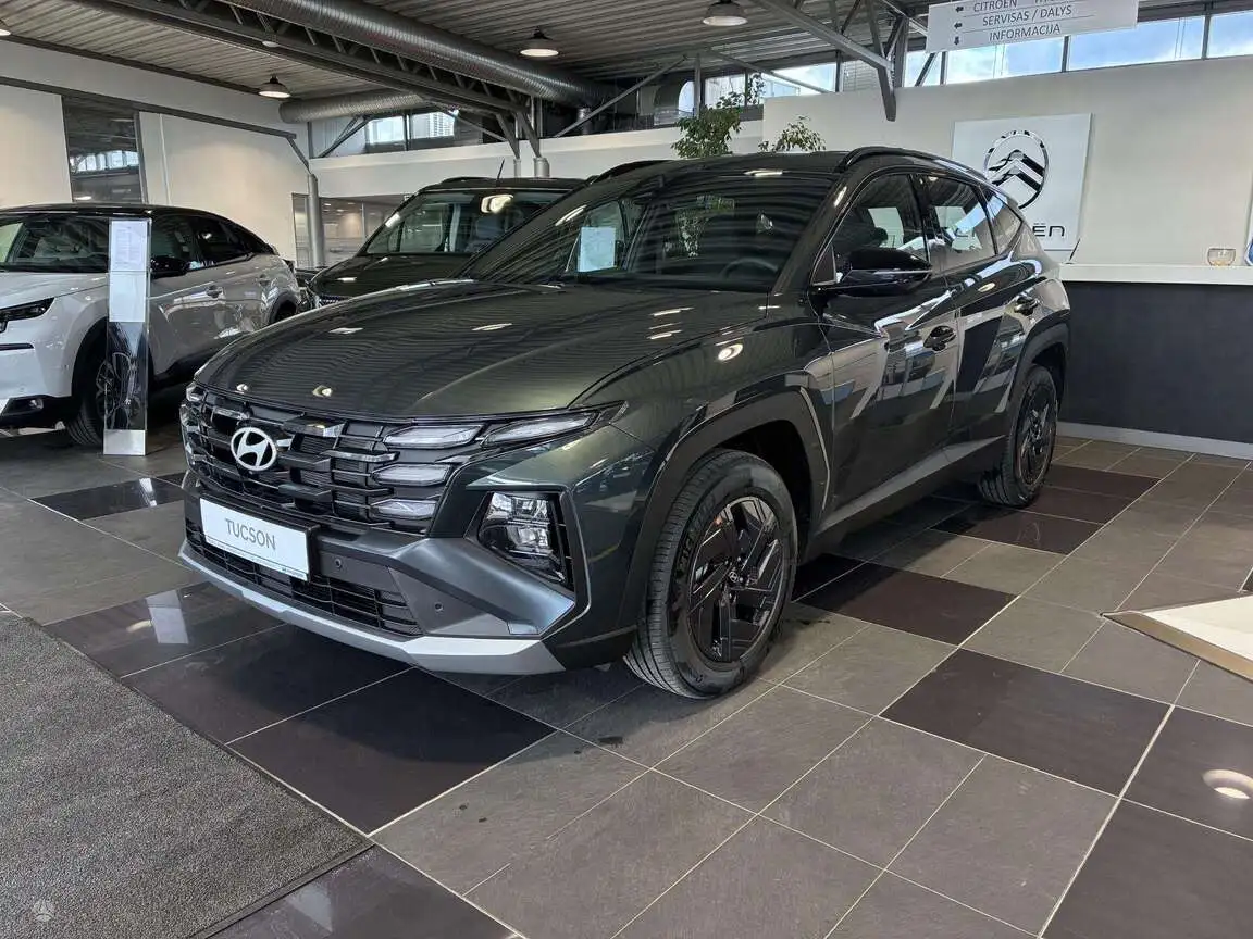 HYUNDAI TUCSON