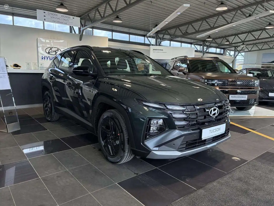 HYUNDAI TUCSON