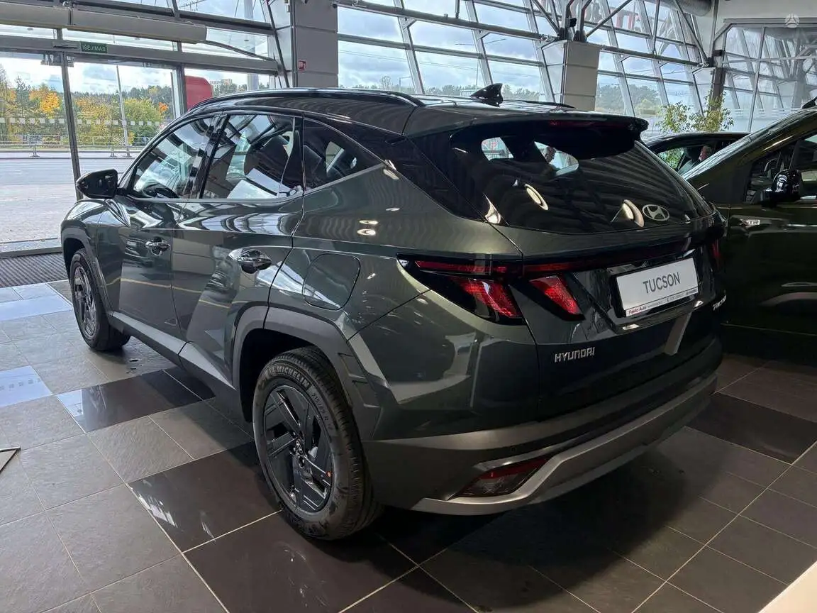 HYUNDAI TUCSON