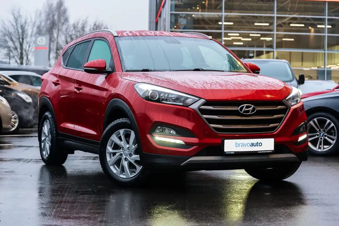 HYUNDAI TUCSON