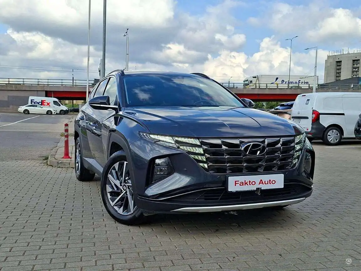 HYUNDAI TUCSON