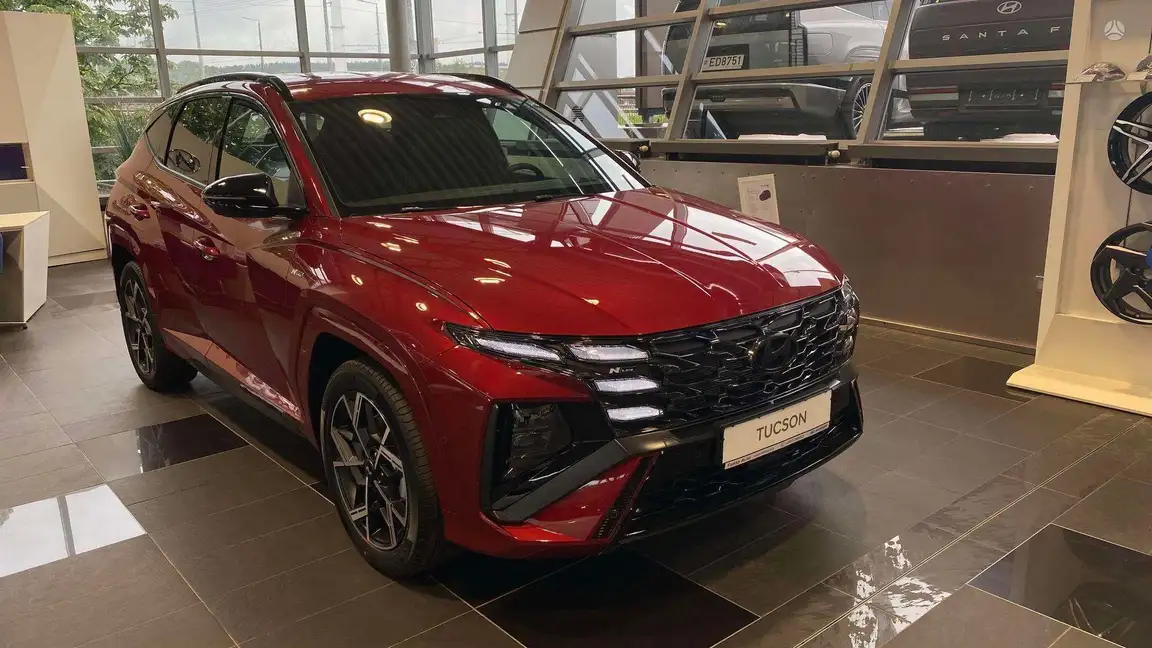 HYUNDAI TUCSON
