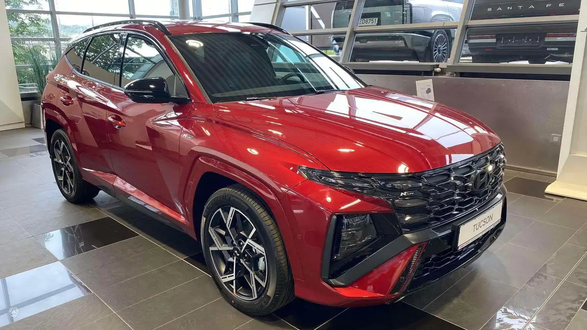 HYUNDAI TUCSON