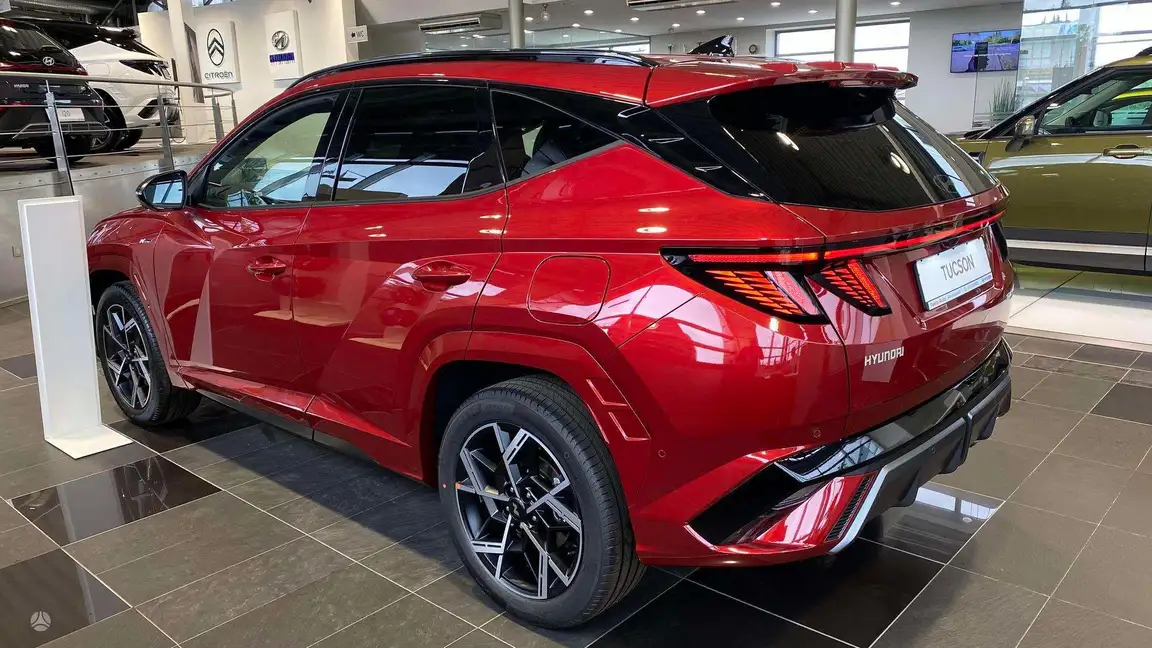 HYUNDAI TUCSON
