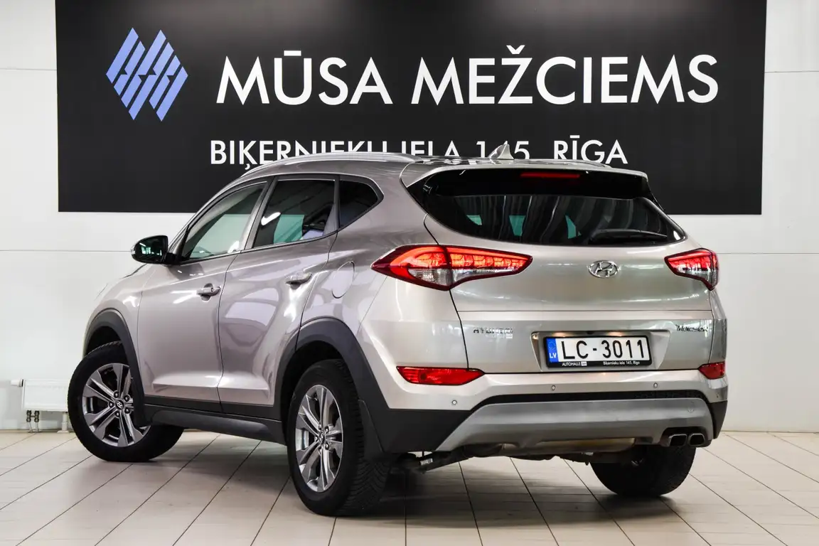 HYUNDAI TUCSON