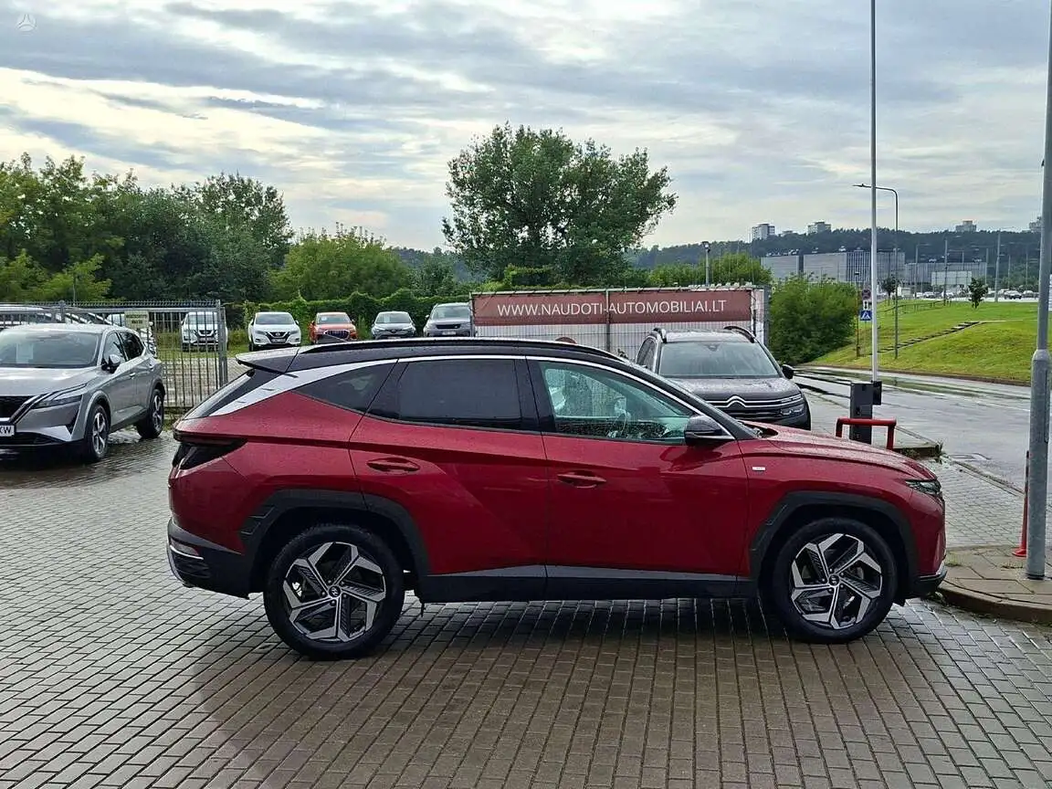 HYUNDAI TUCSON
