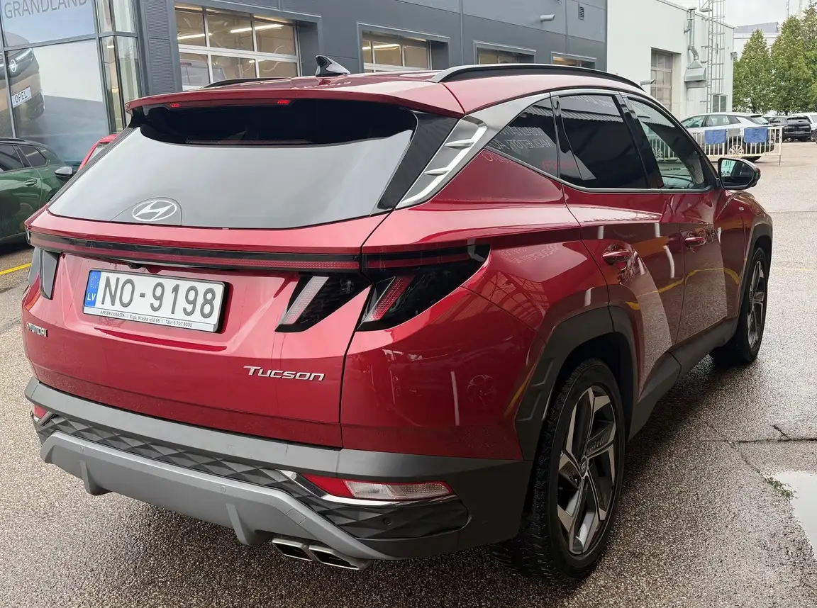 HYUNDAI TUCSON