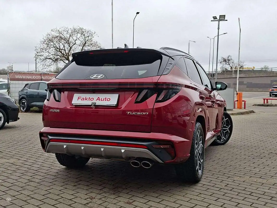 HYUNDAI TUCSON