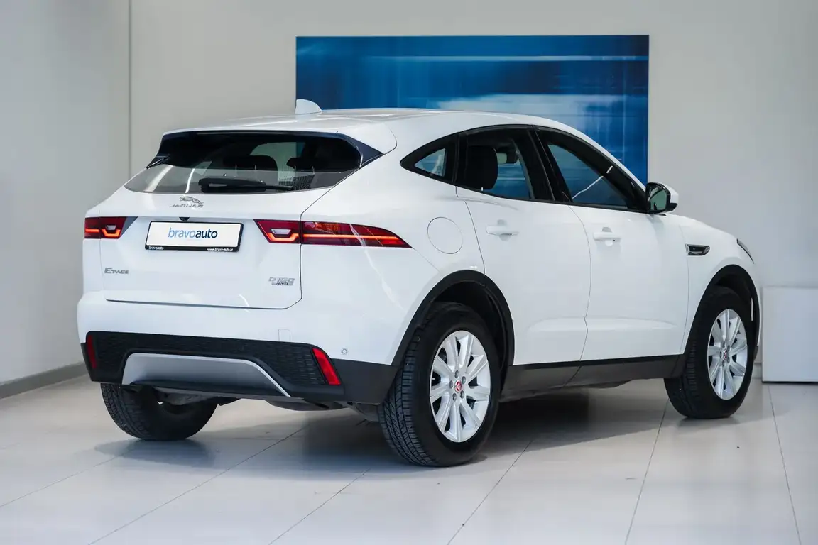 JAGUAR E-PACE