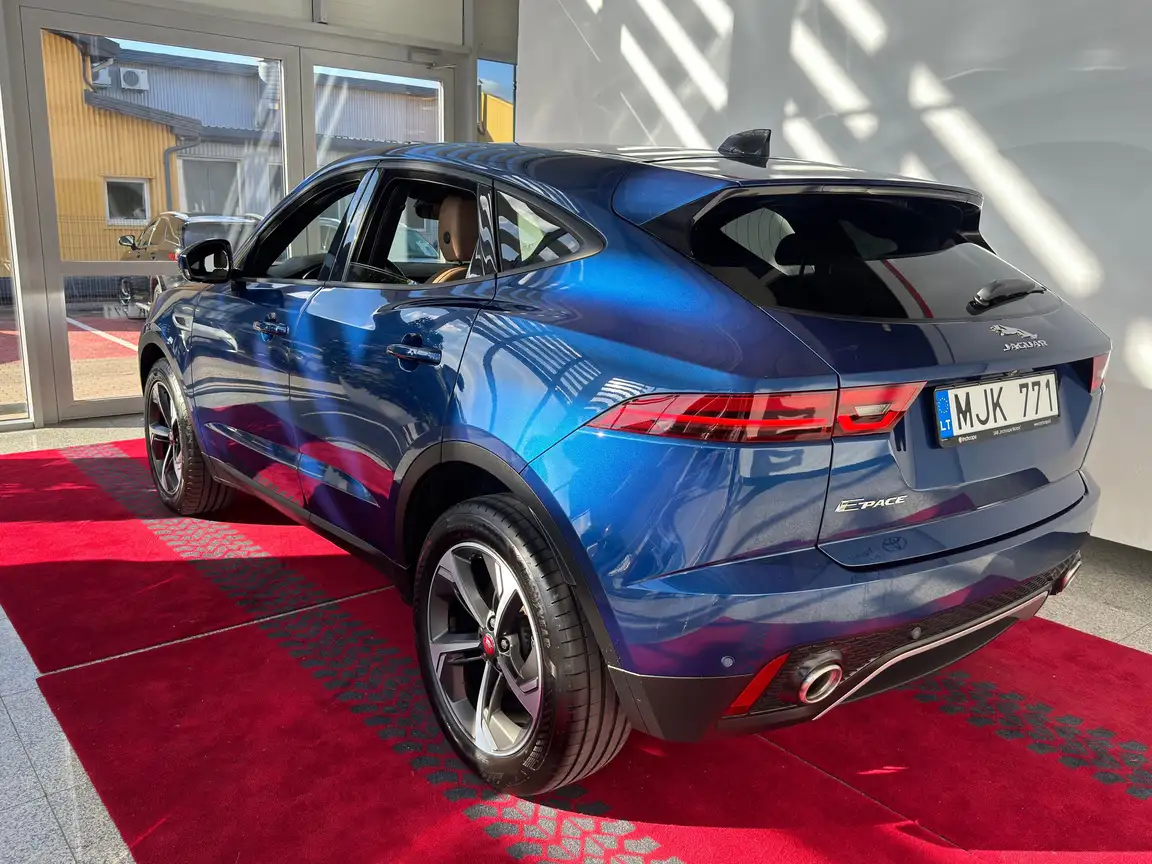 JAGUAR E-PACE