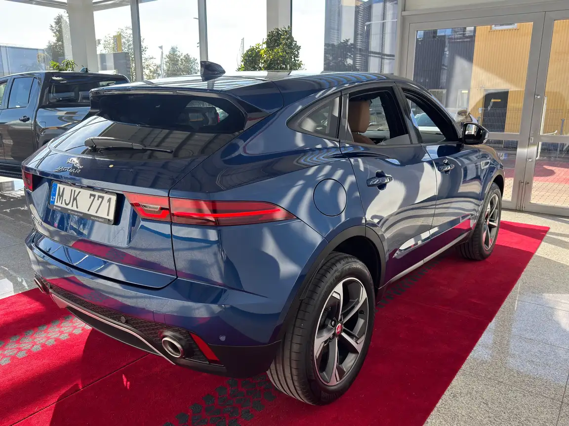 JAGUAR E-PACE