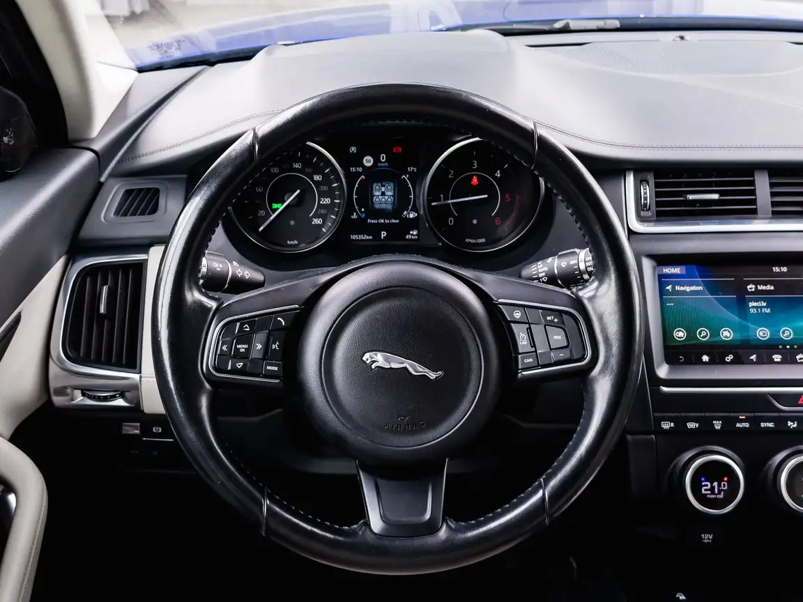 JAGUAR E-PACE