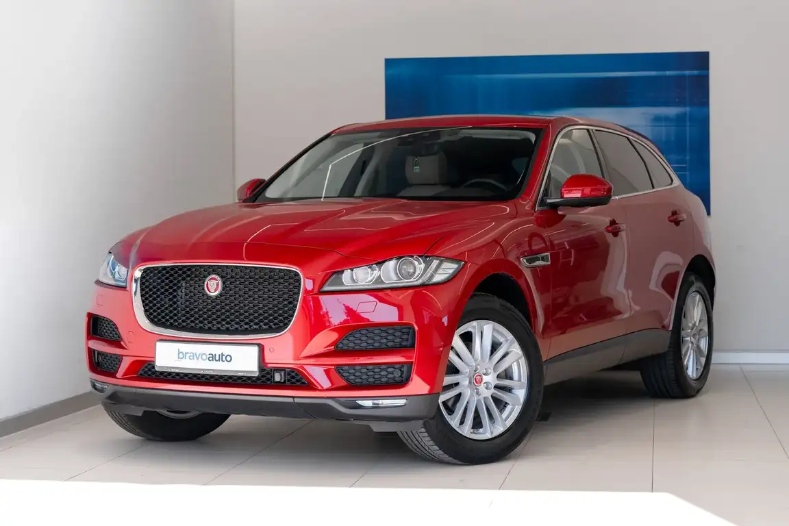 JAGUAR F-PACE