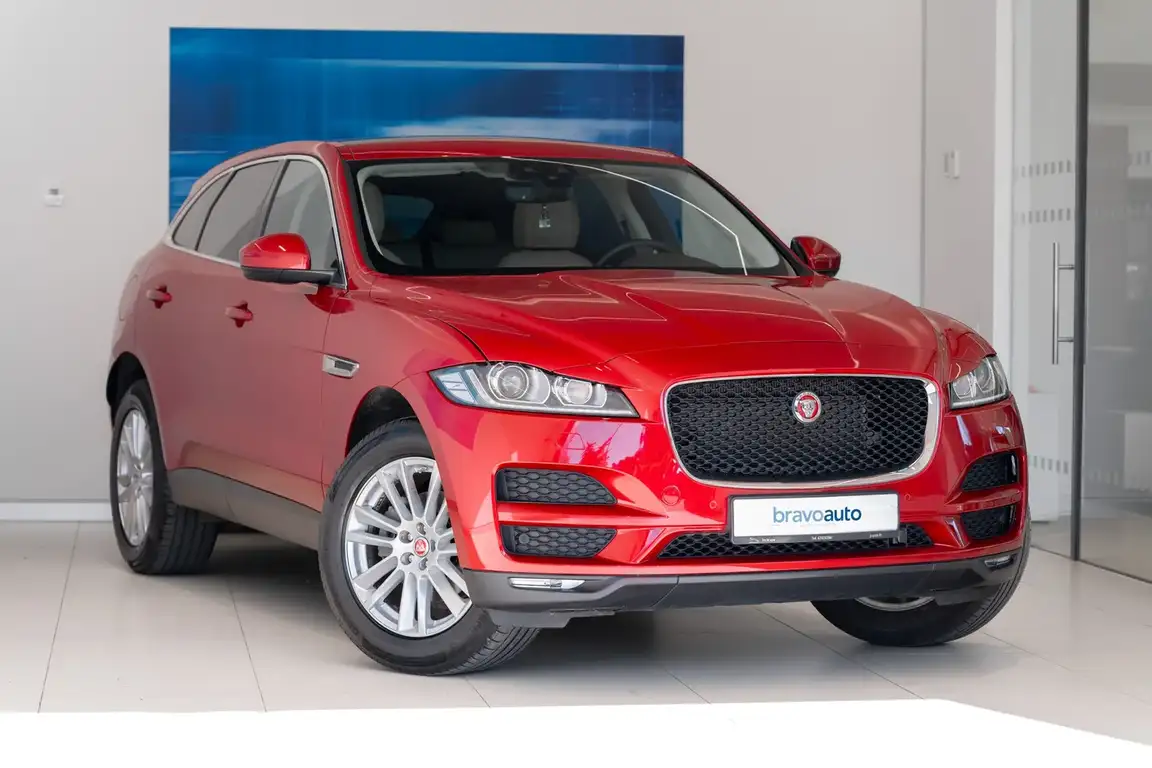 JAGUAR F-PACE