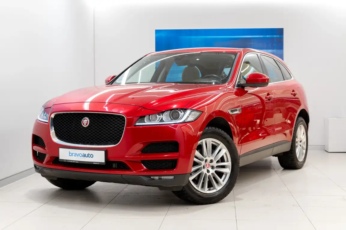 JAGUAR F-PACE