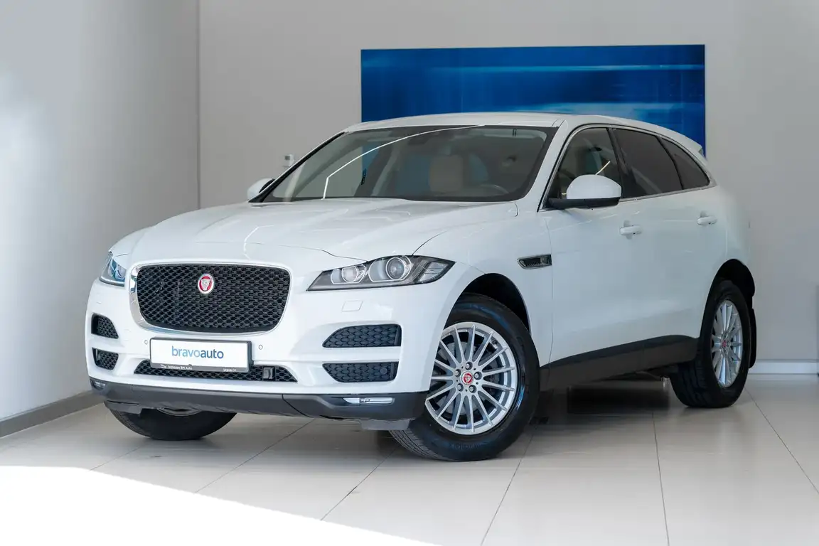 JAGUAR F-PACE