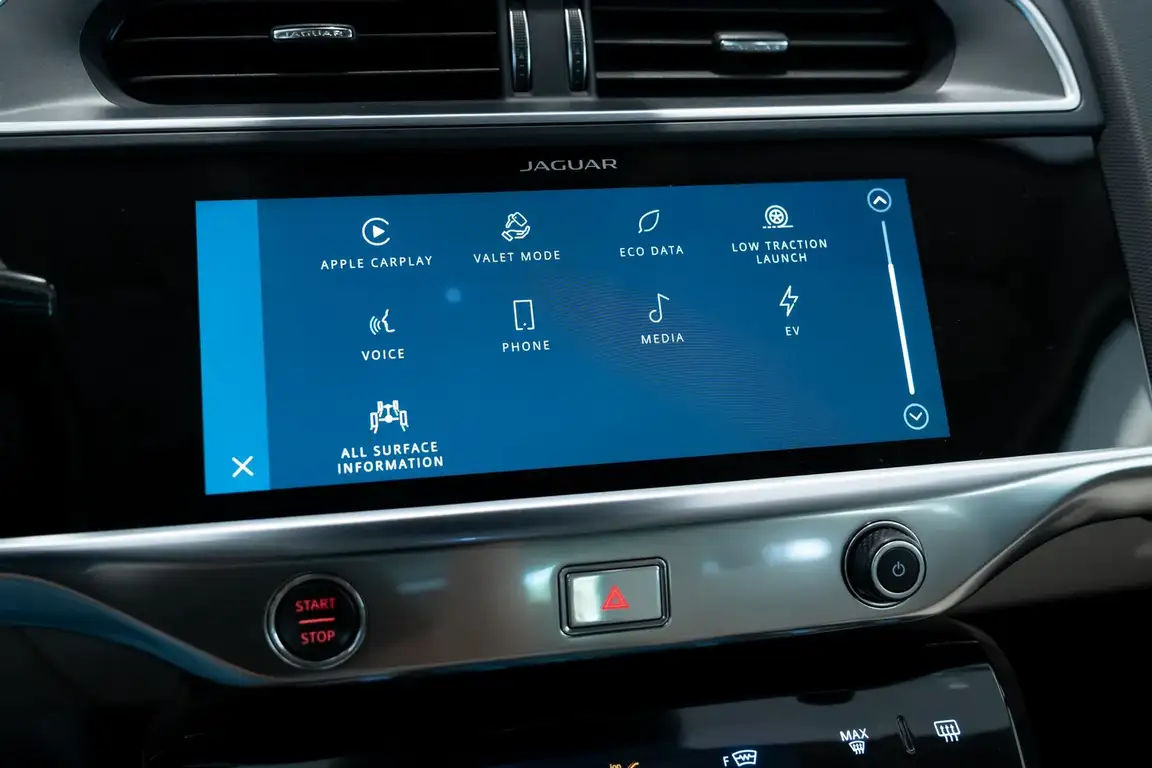 JAGUAR I-PACE