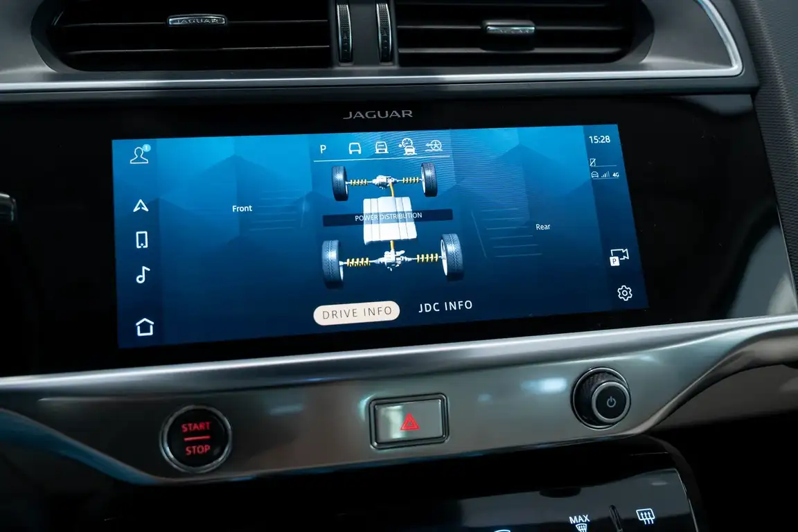 JAGUAR I-PACE