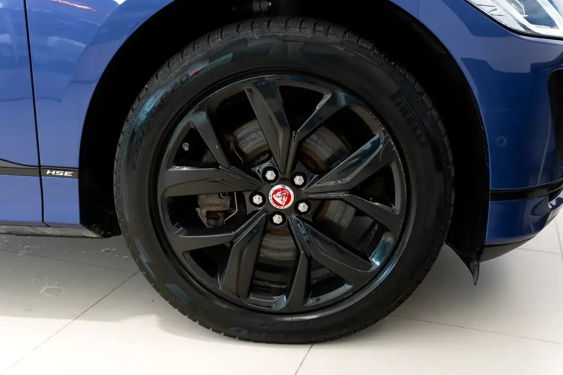 JAGUAR I-PACE