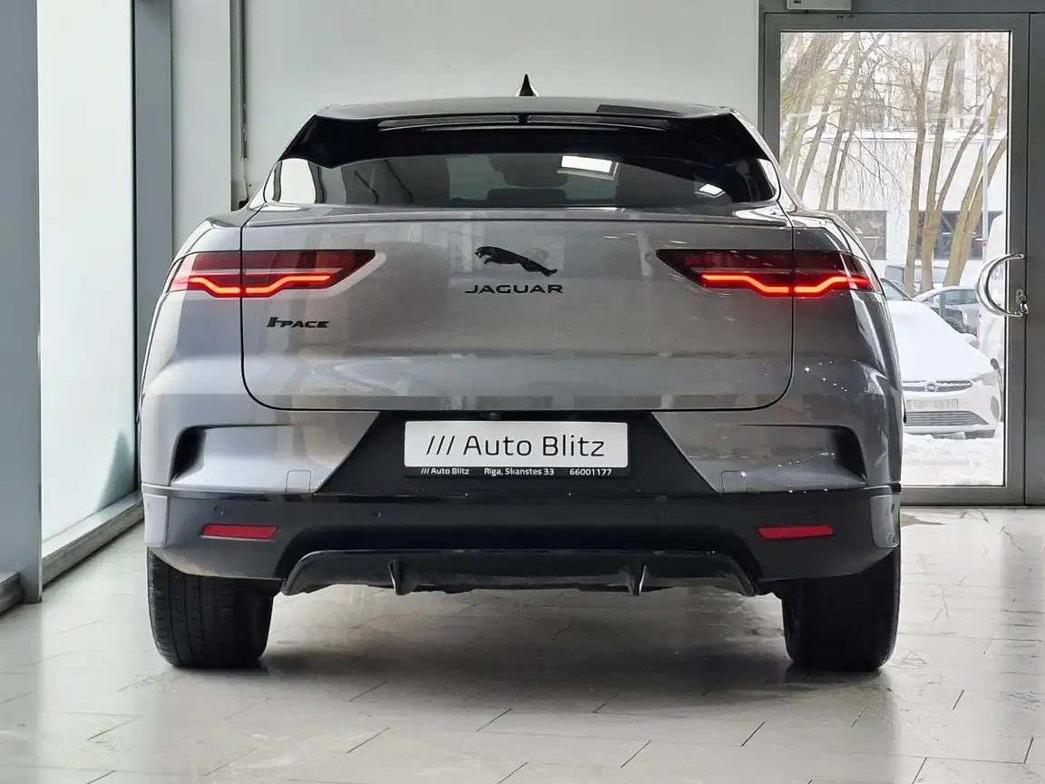 JAGUAR I-PACE
