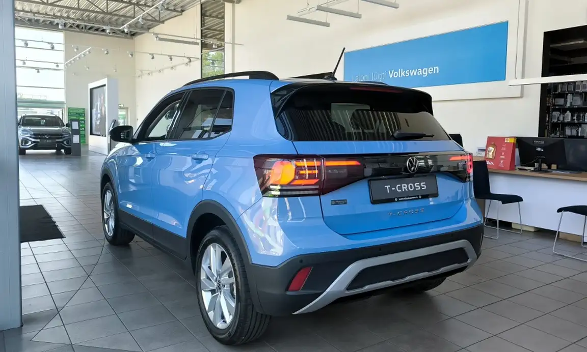 VOLKSWAGEN T-CROSS