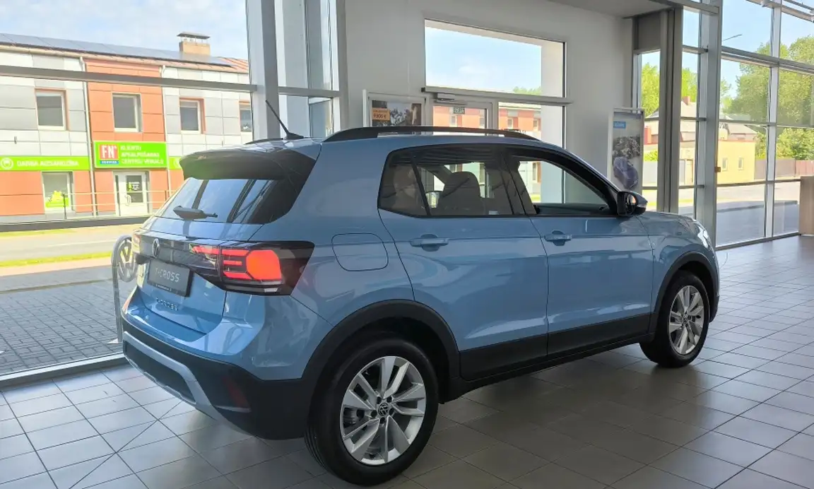 VOLKSWAGEN T-CROSS