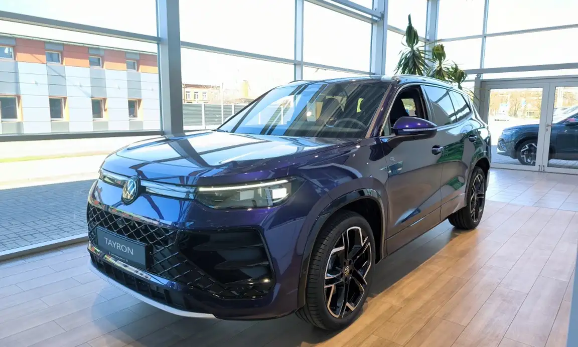 VOLKSWAGEN TAYRON