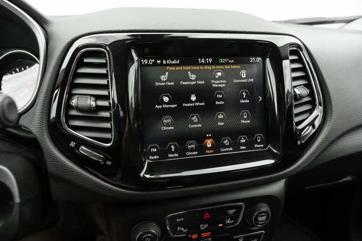 JEEP COMPASS