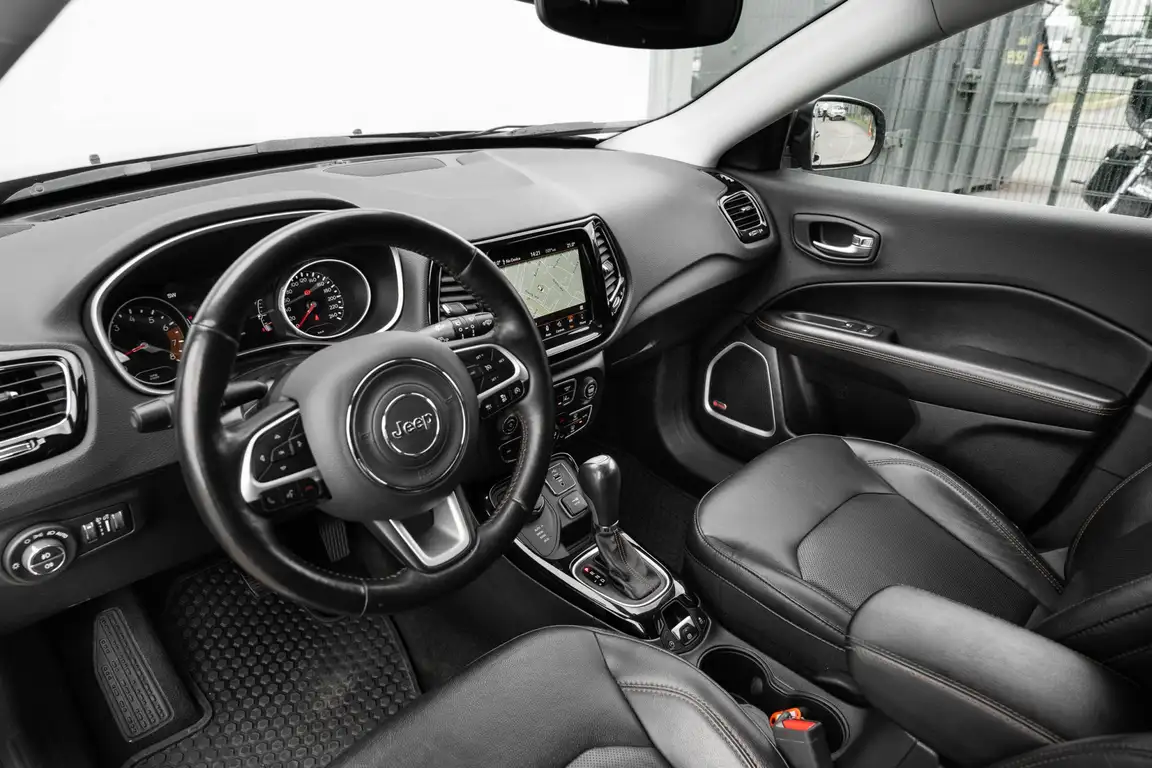 JEEP COMPASS