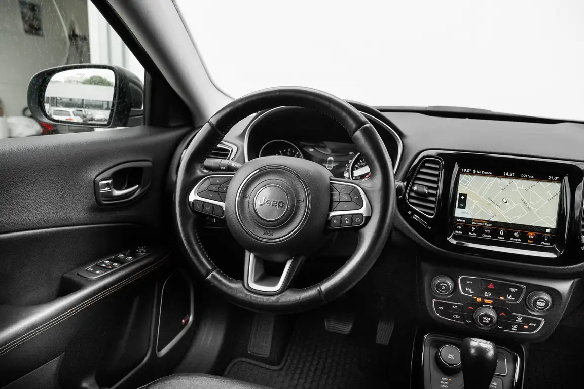 JEEP COMPASS
