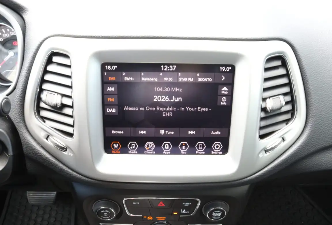 JEEP COMPASS