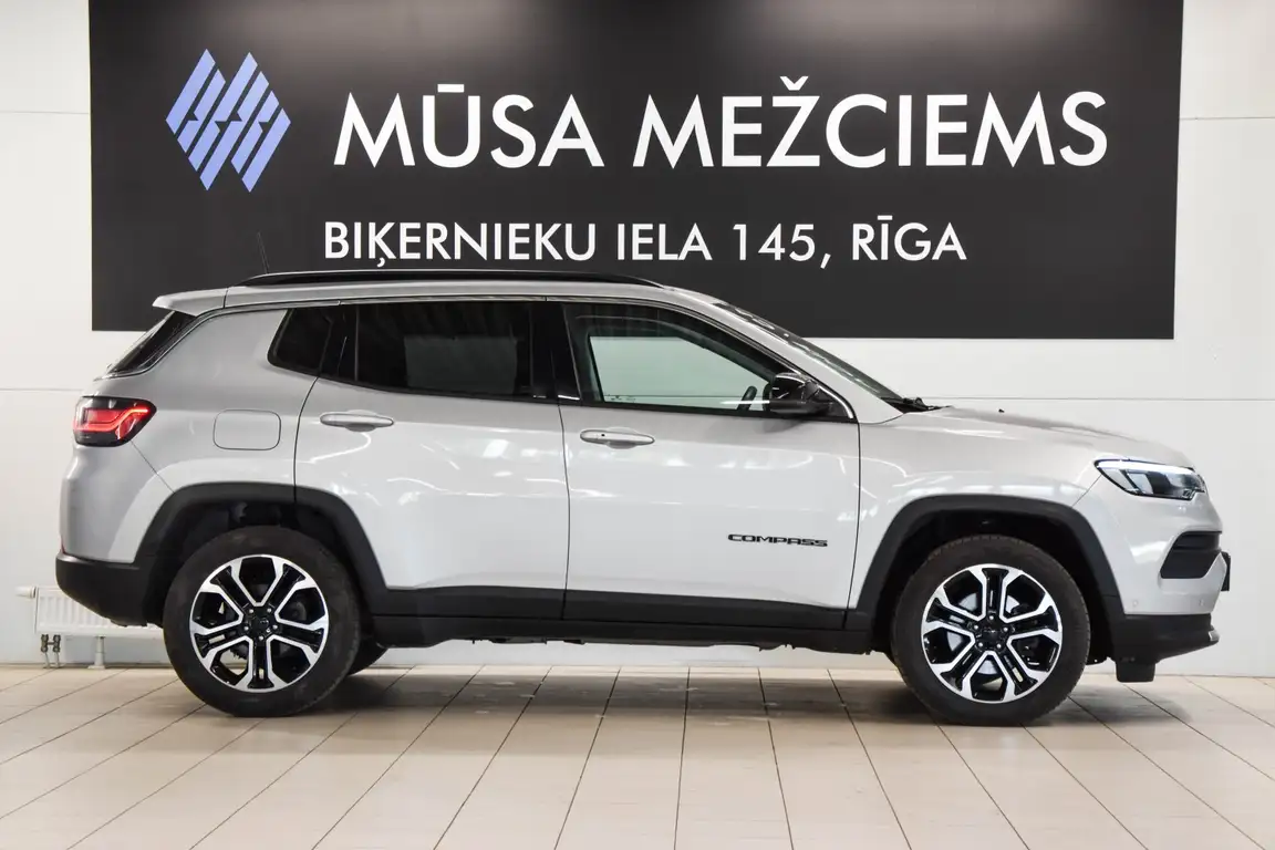 JEEP COMPASS