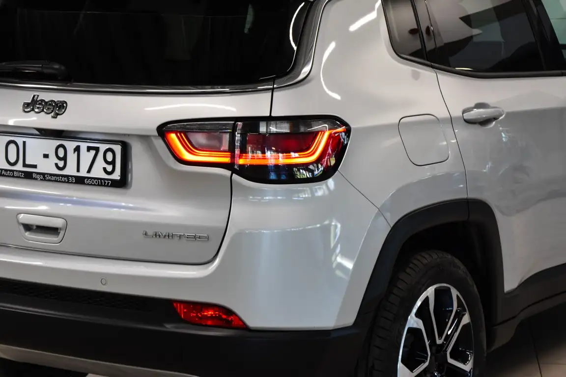 JEEP COMPASS