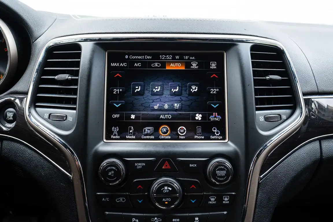 JEEP GRAND CHEROKEE