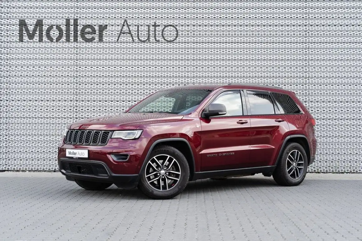 JEEP GRAND CHEROKEE